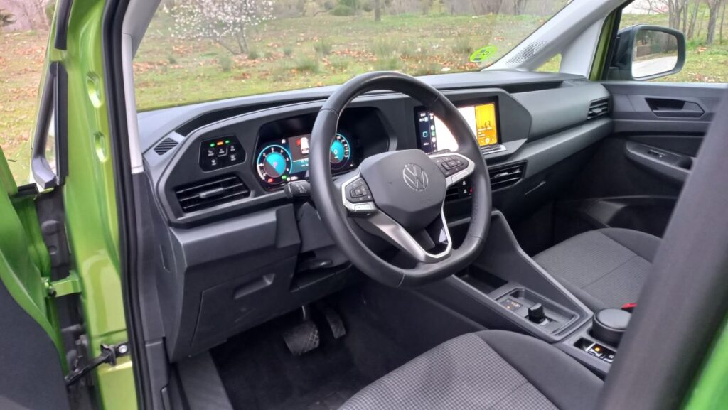 Volkswagen Caddy California