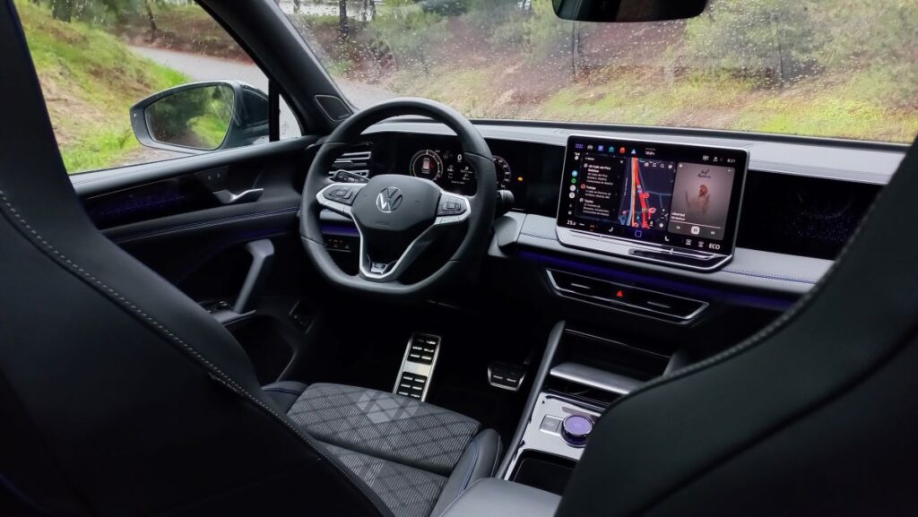 VW Tiguan Hybrid