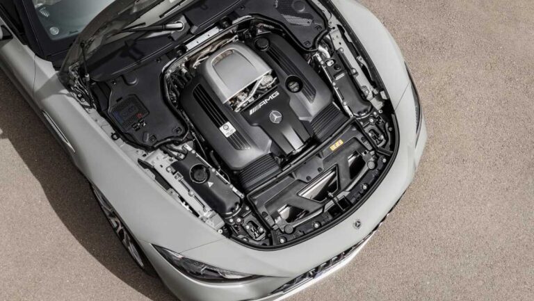 Mercedes-AMG V8