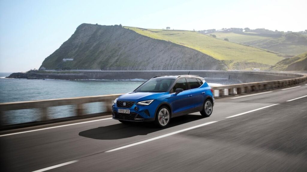 seat arona frontal portada