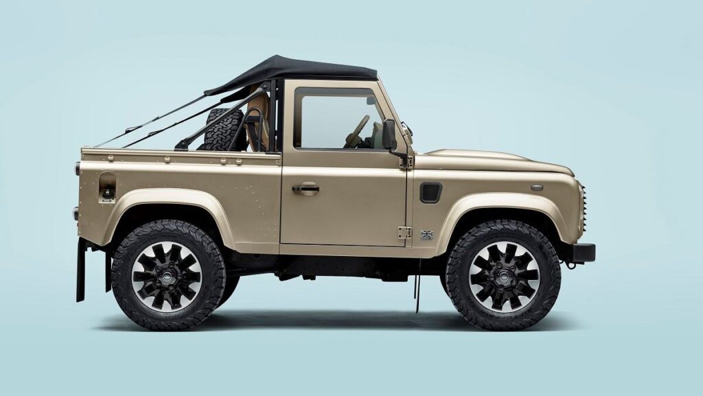 Land Rover Classic Defender V8