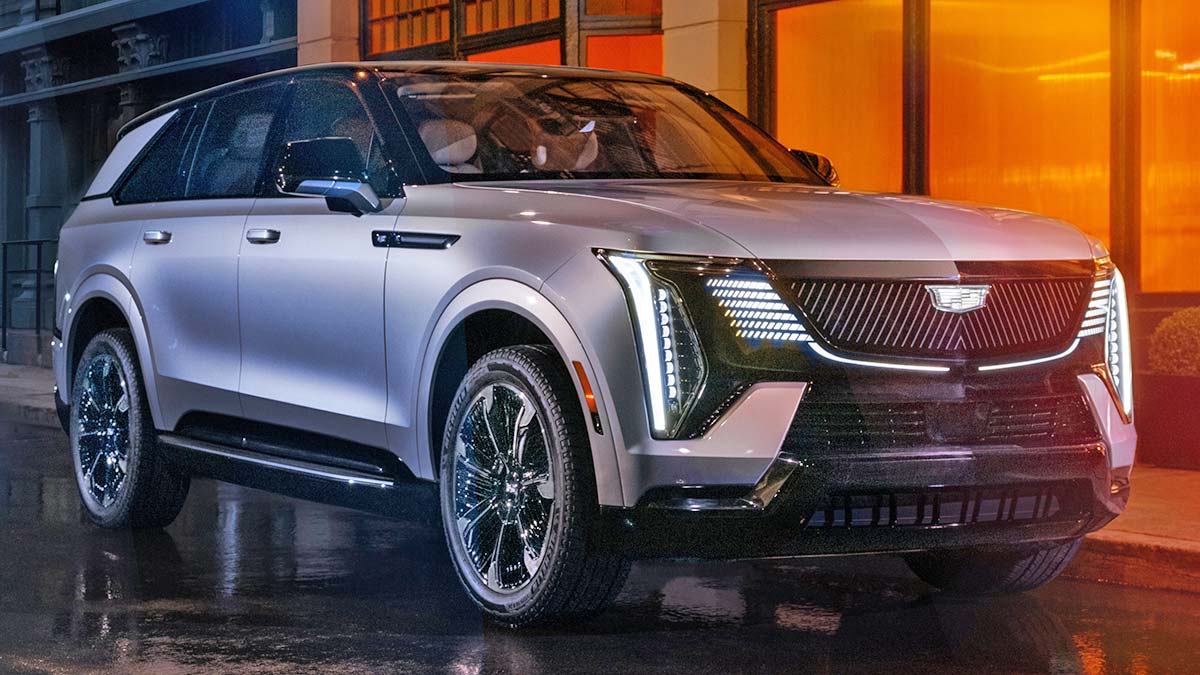 2025-cadillac-escalade-iq-sport-006