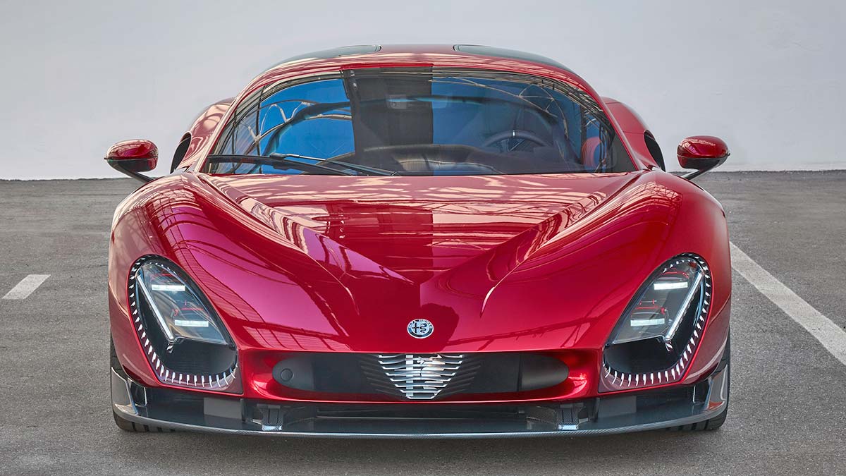 Alfa-Romeo-33-Stradale-2024-19