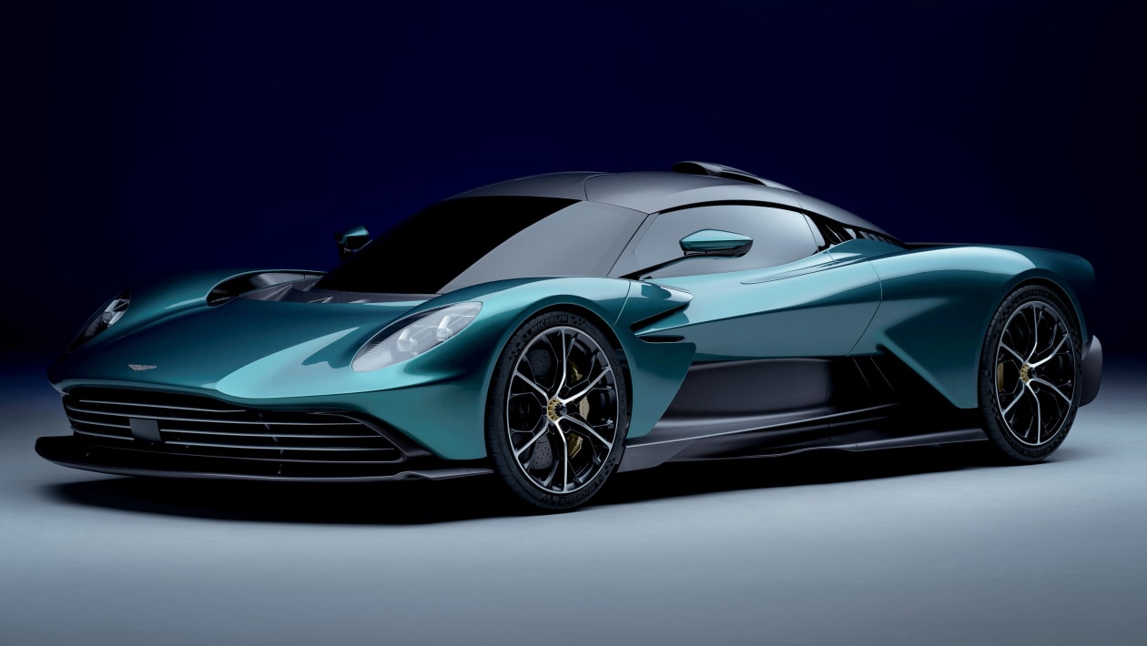Aston-Martin-Valhalla-2021-3