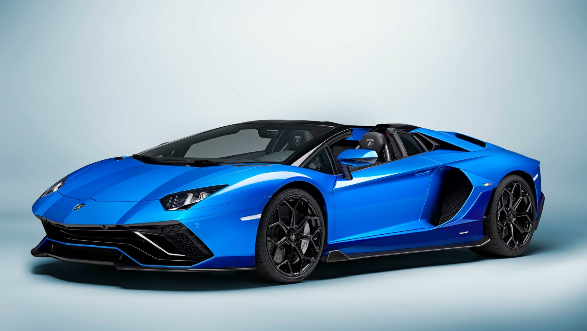Aventador-Ultimae-final-4