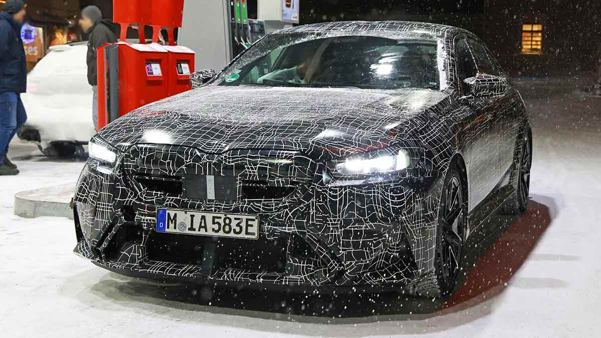 BMW-M5_00001