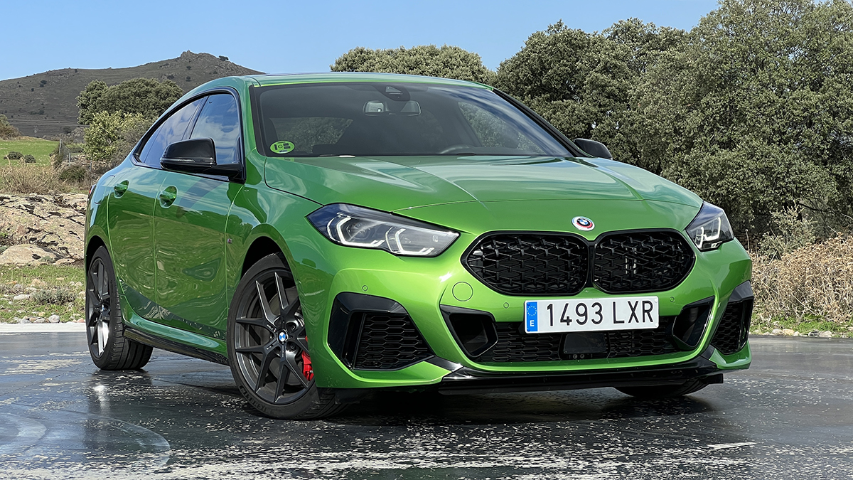 BMW_M235i_02