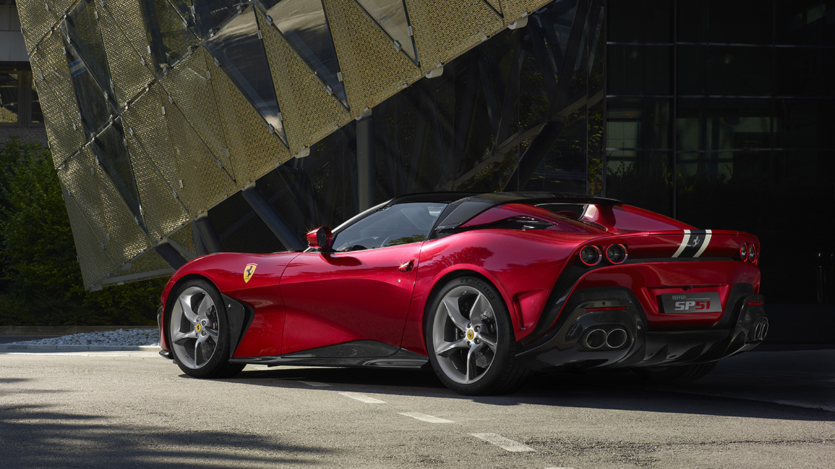 Ferrari_SP51_2