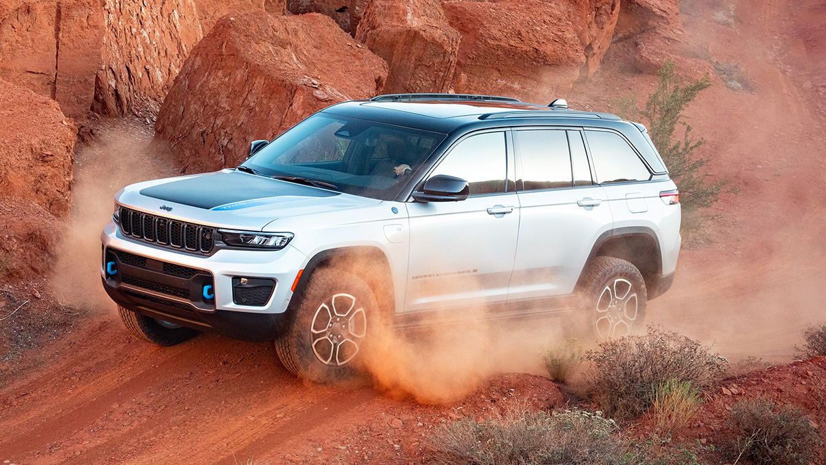 Jeep_grand_cherokee_2022-8