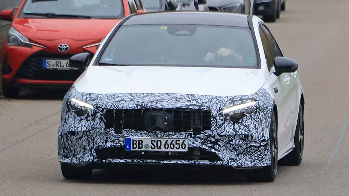 Mercedes-AMG-A35-sedan-facelift-1
