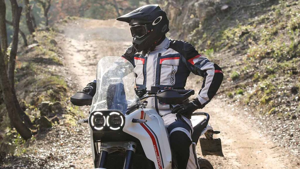 RST_ADVENTUREX-2