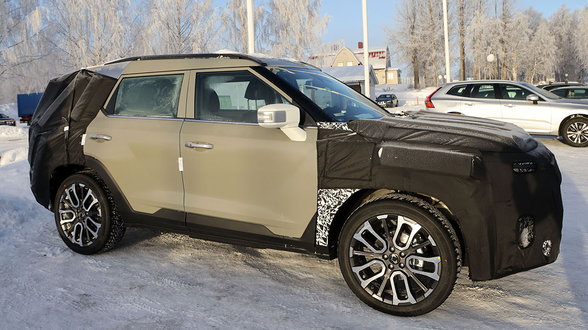 SSangYong-Torres-EV-6