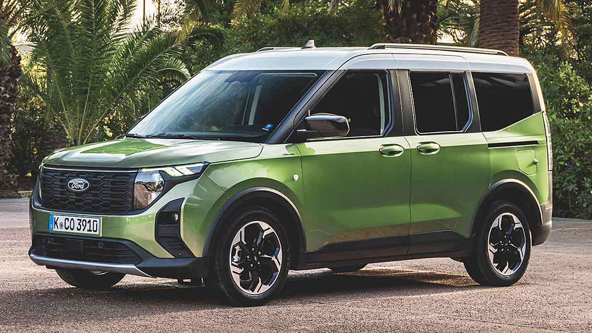 Tourneo_Courier_Bursting_Green_001