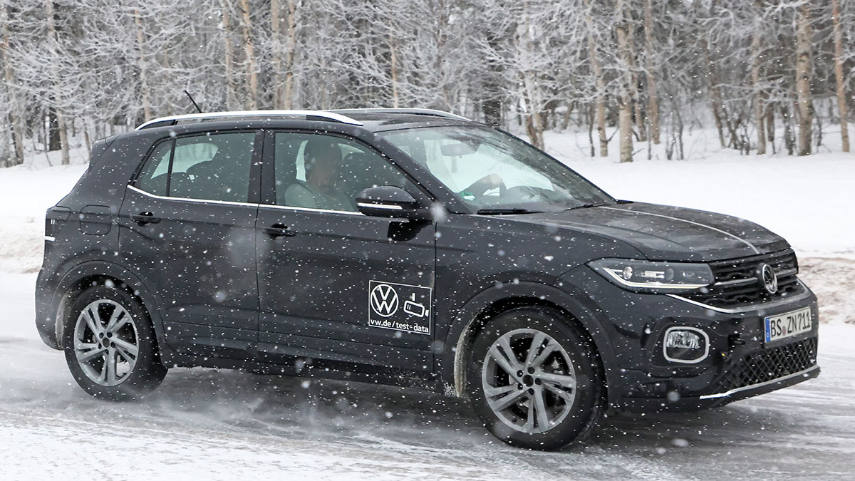 Volkswagen-T-Cross-2024-2