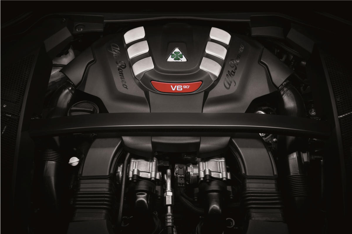 alfa-romeo-stelvio-quadrifoglio-1_g