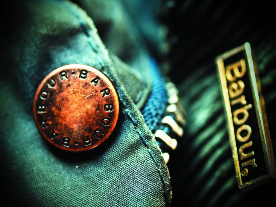 barbour-sons-anos-lona-grasa-1_g