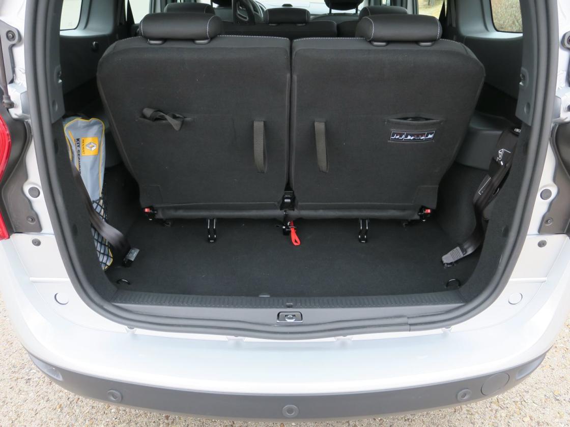 dacia-lodgy-laureate-1_g