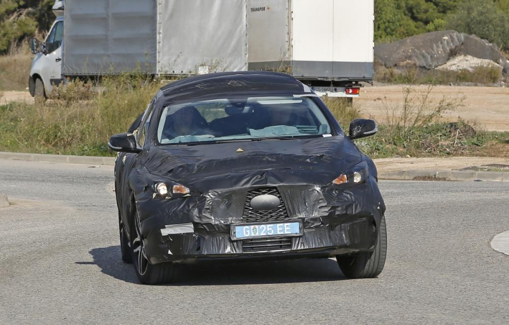 infiniti-espia-1_g