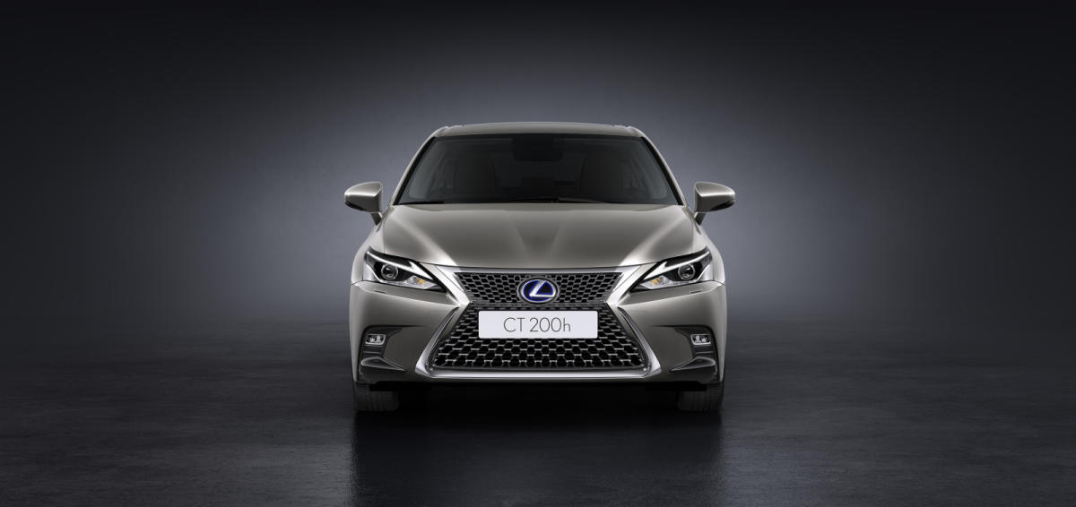 lexus-200h-2018-1_g