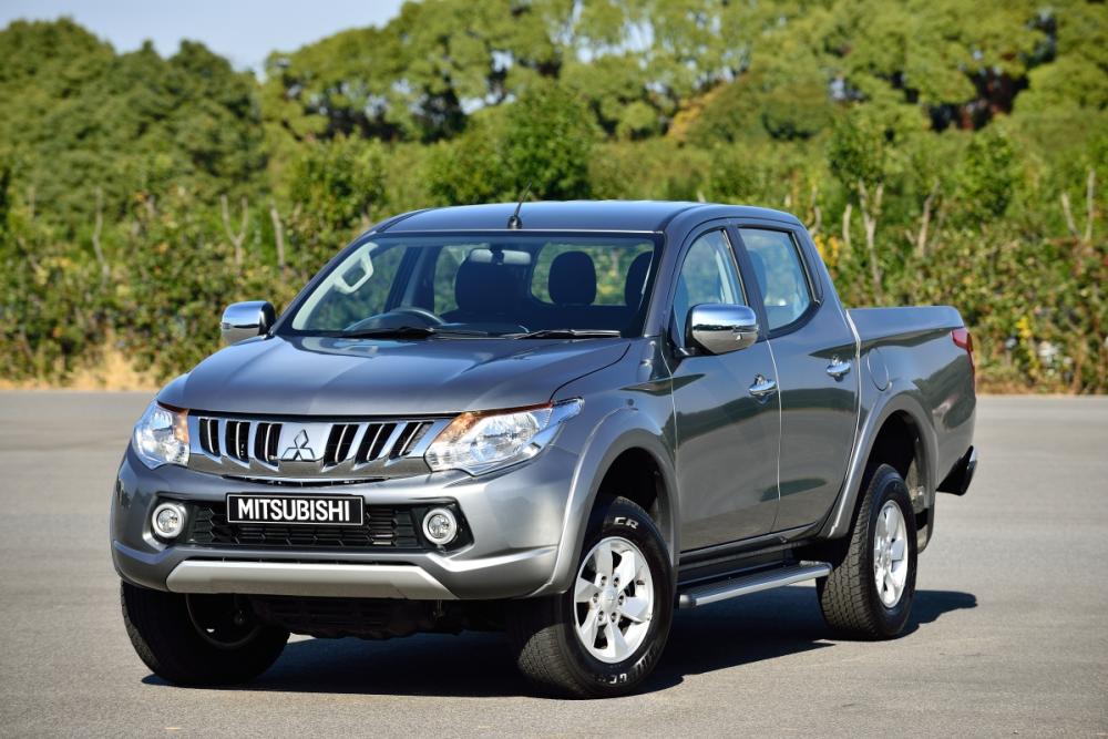 mitsubishi-l200-2015-1_g