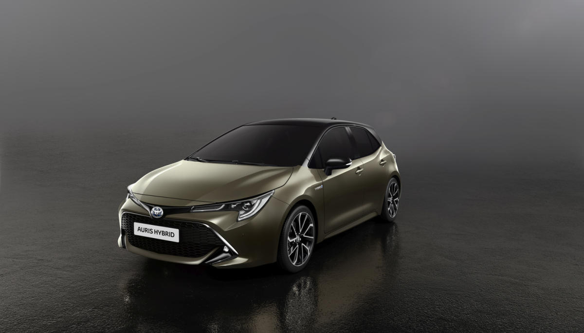 toyota-auris-hybrid-2018-1_g
