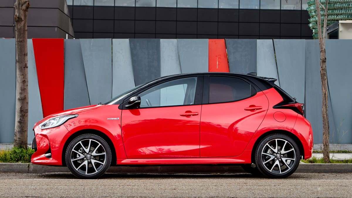 toyota-yaris-2024-exterior-rojo