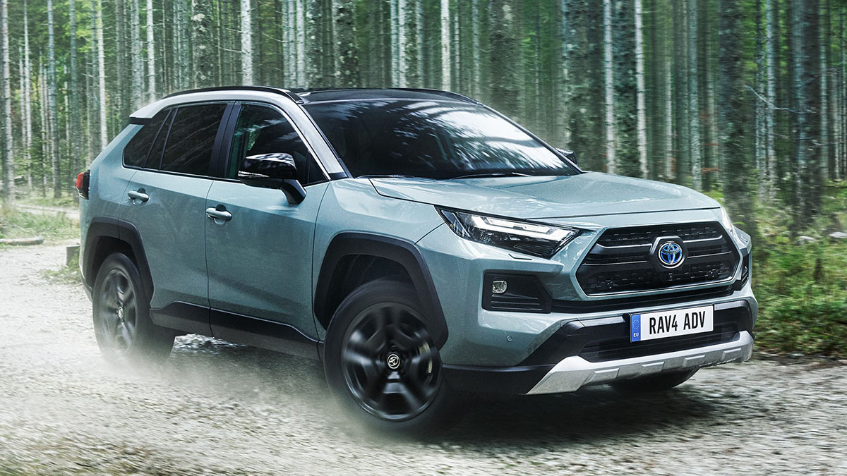 toyotarav4electrichybridadventure1-1
