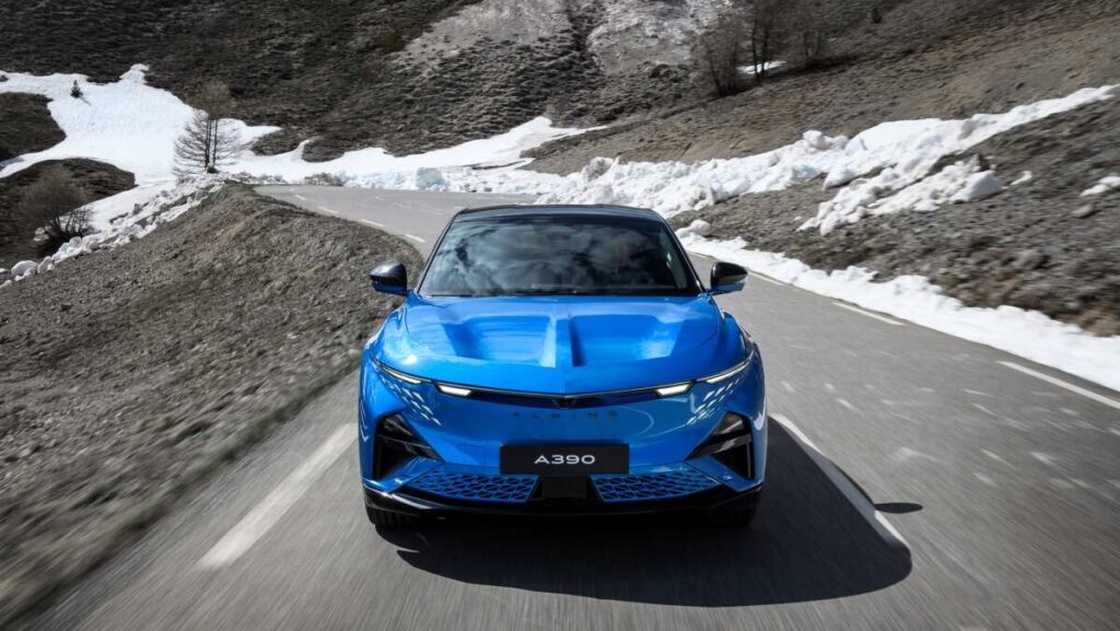 Alpine A390