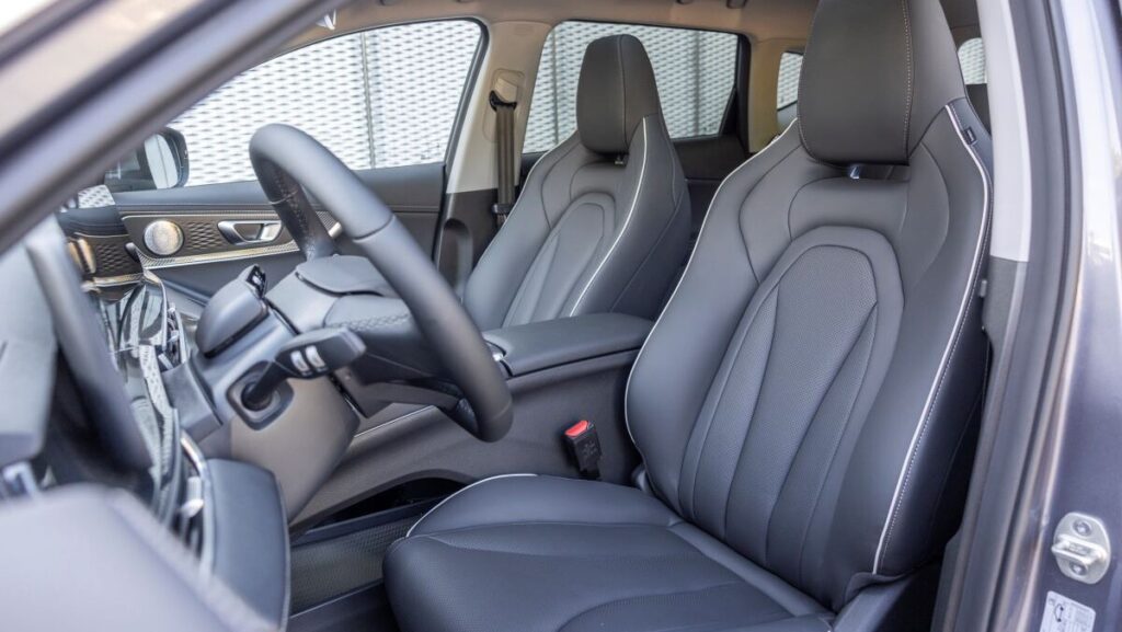 Ebro s700 PHEV