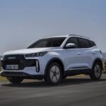 Este es el Ebro s400, tercer modelo de la renacida marca española