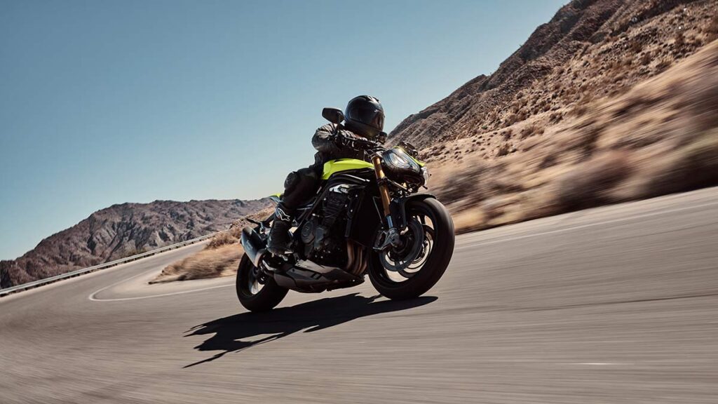 Ndp_TRIUMPH_STRX25_24