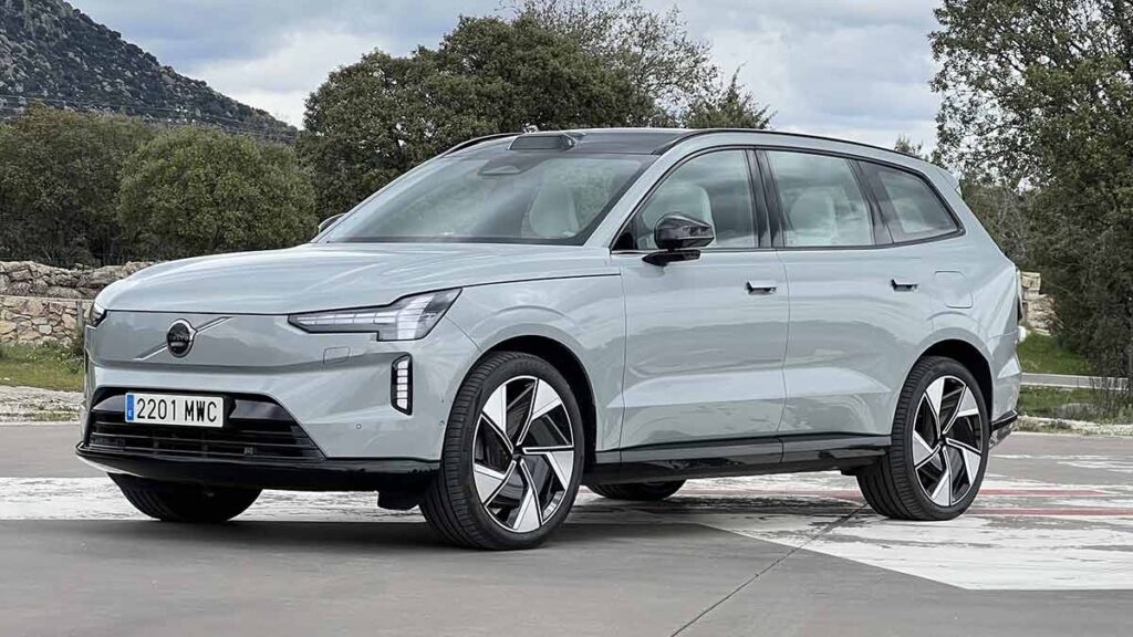 Volvo EX90 Twin Motor 408