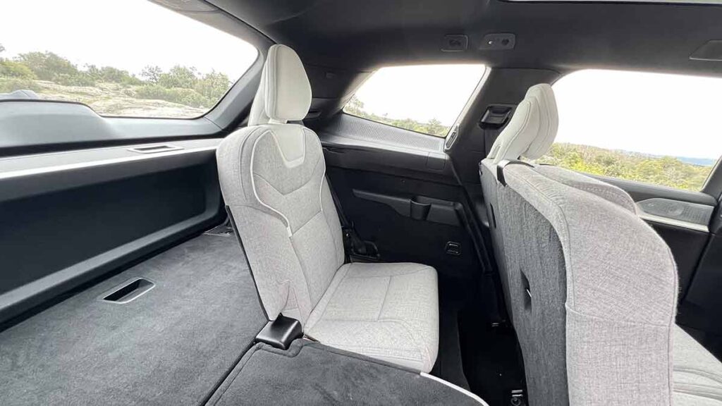 Volvo EX90 Twin Motor 408