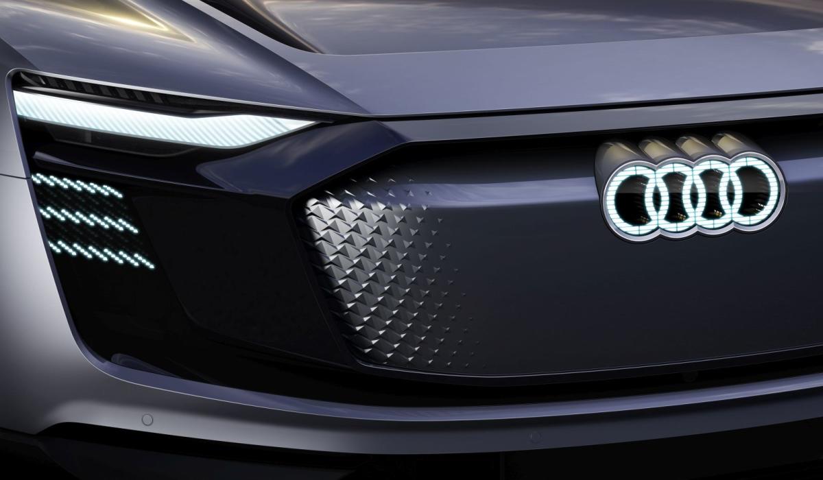 audi-tron-sportback-concept-1_g