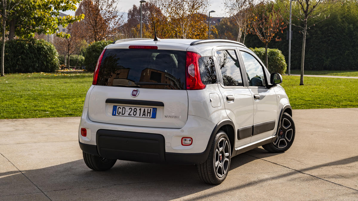 fiat-panda-city-life-hybrid-1_g
