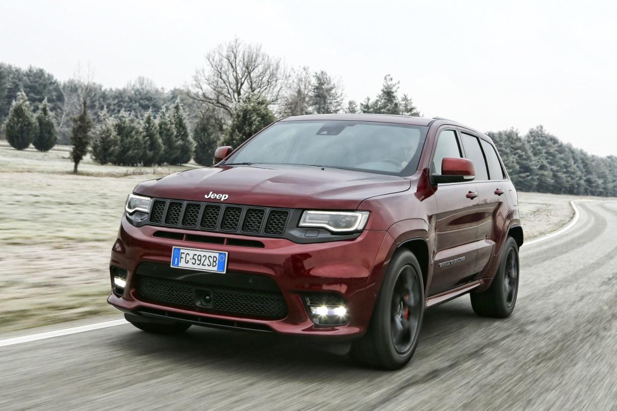 jeepgrandcherokeesrt201701-1_g