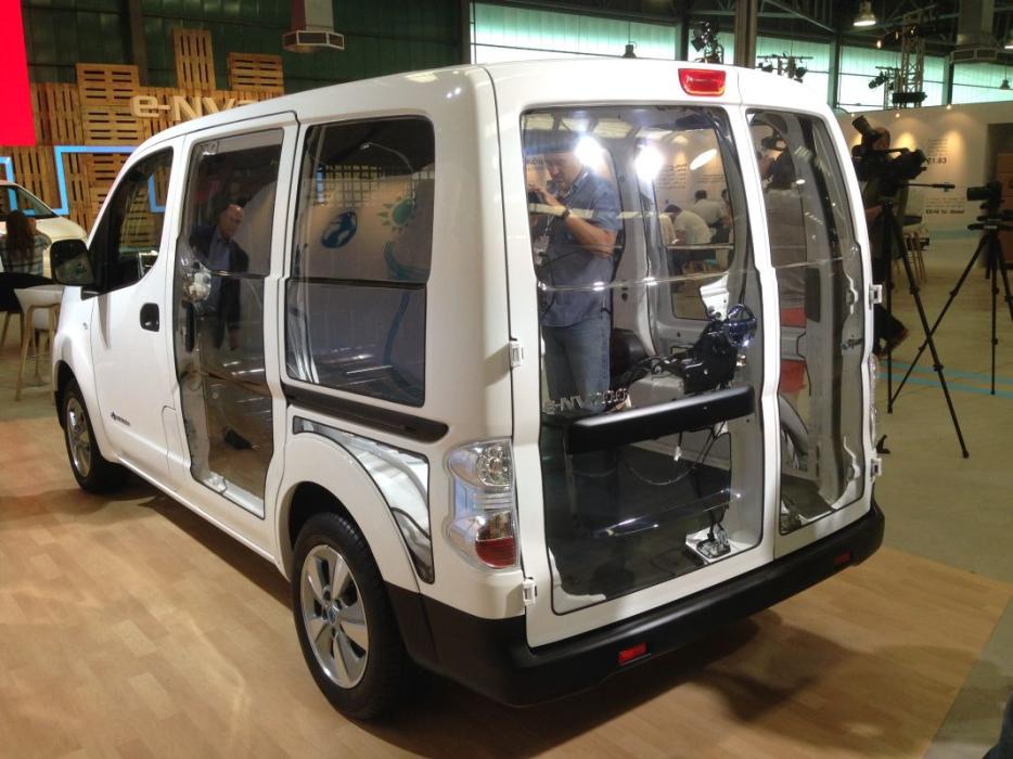nissan-nv200-1_g