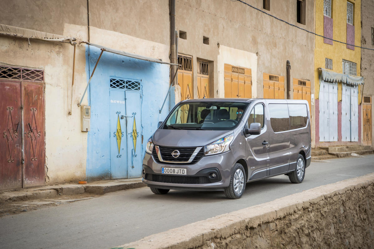 nissan-nv300-1_g
