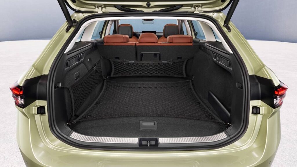 Skoda Superb Combi