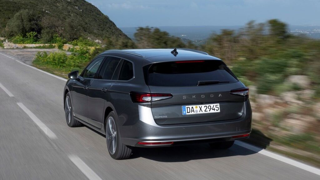 Skoda Superb Combi