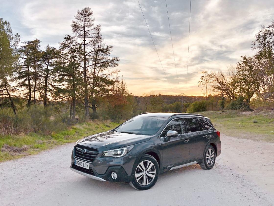 subaru-outback-silver-edition-1_g