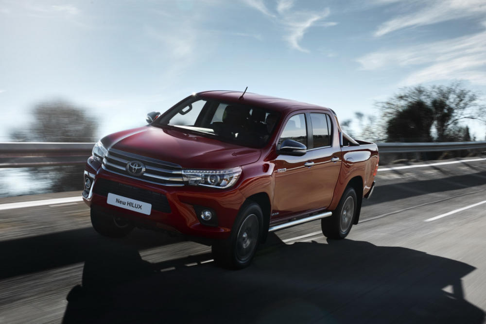 toyota-hilux-2016-1_g