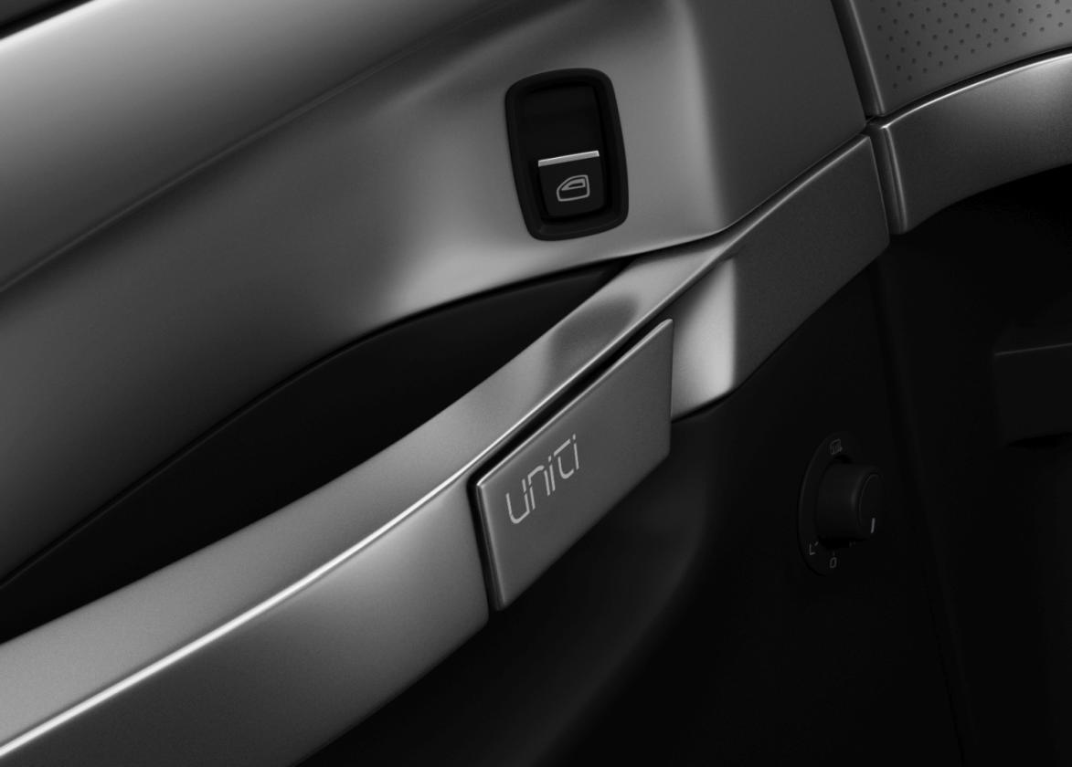 uniti-1_g