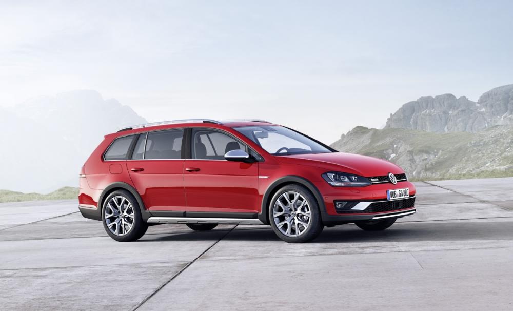 volkswagen-golf-alltrack-1_g