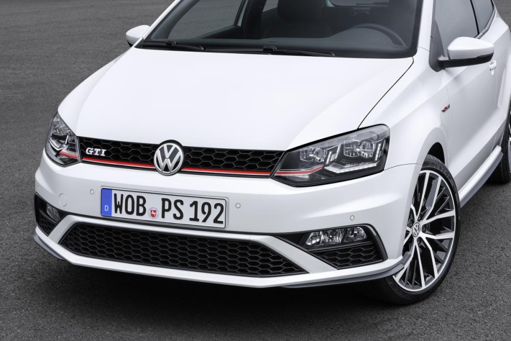 volkswagen-polo-2015-1_g
