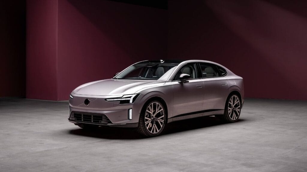 Volvo ES90 portada