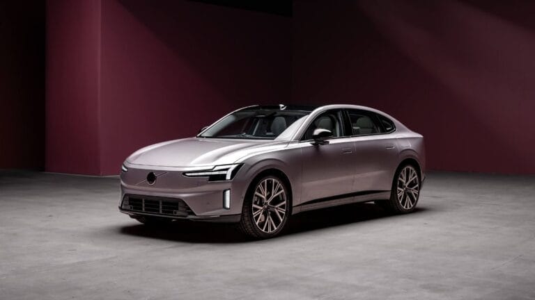 Volvo ES90 portada