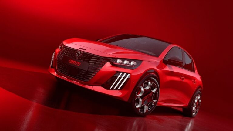PEUGEOT E-208 GTI