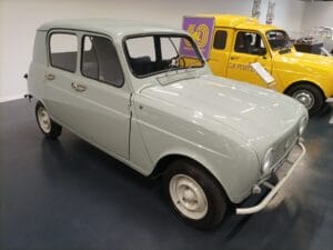 Renault 4 y su hermano R3
