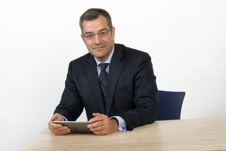 agustin martin Toyota Liux